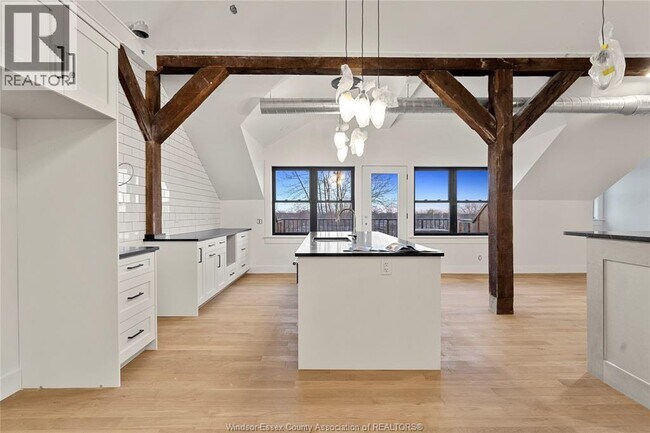 Photo - 247 Brock St Unité 401