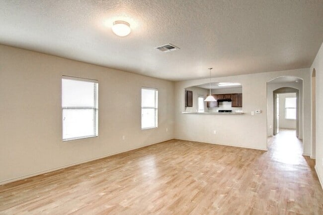 Photo - 7606 Cypress Vine