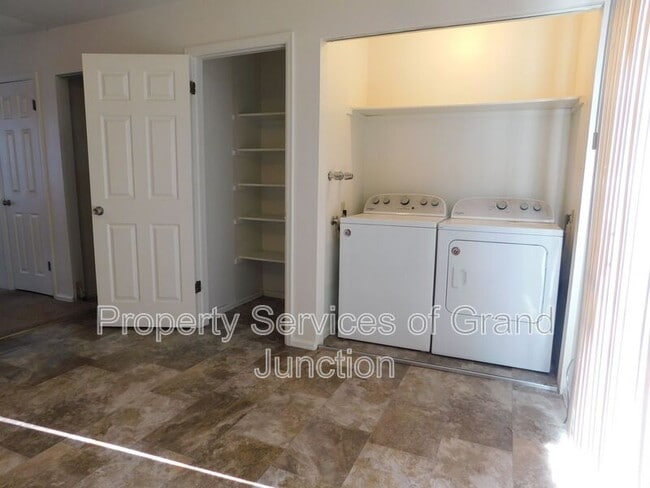 Photo - 3245 Downey Ct Unit 2