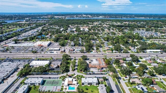 Photo - 7701 Starkey Rd Unidad 102