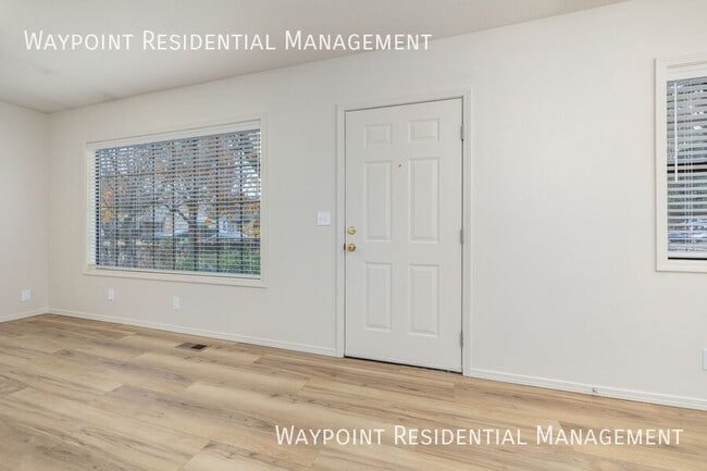 Photo - 1629 S Manitou Ave