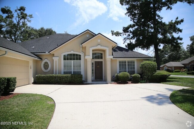 Building Photo - 209 Edgewater Branch Dr Rental