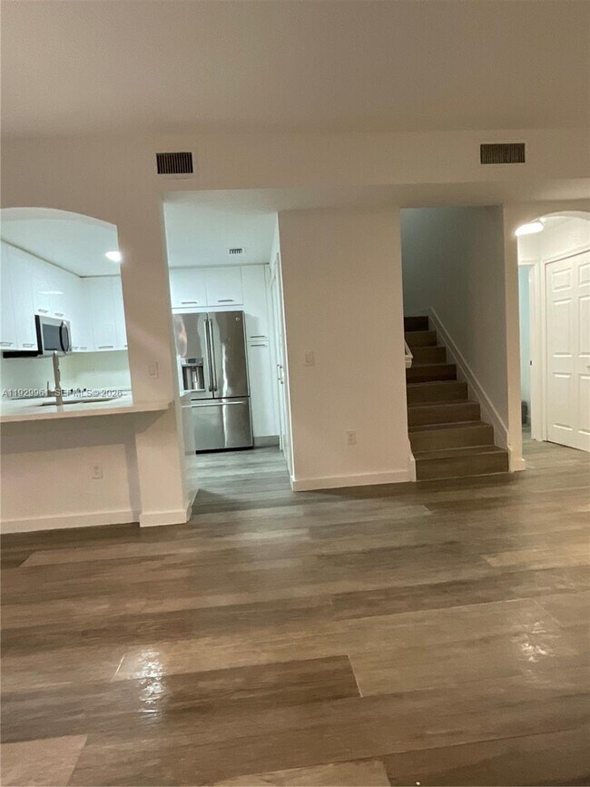 Photo - 11411 NW 60th St Unit 286