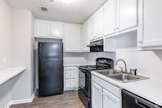 Interior Photo - Alcovy Terrace Rental