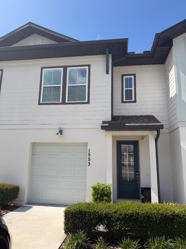 Building Photo - 1553 Discovery St