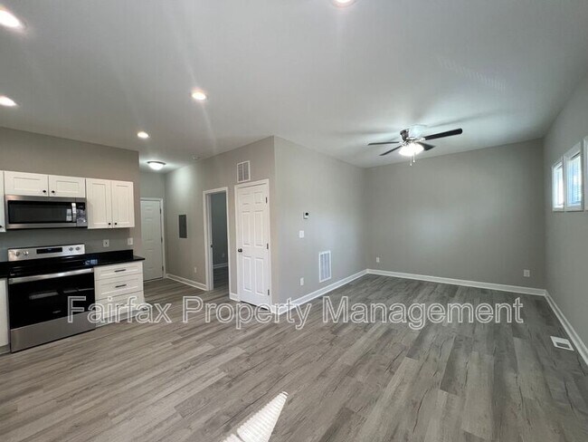 Photo - 2313 Owen St Unit Apt. A