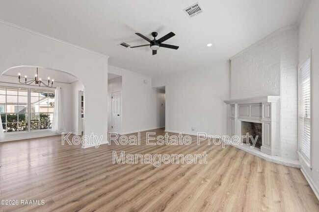 313 Wallingsford Cir
