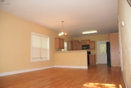 Photo - 3B/2b Craftsman style house