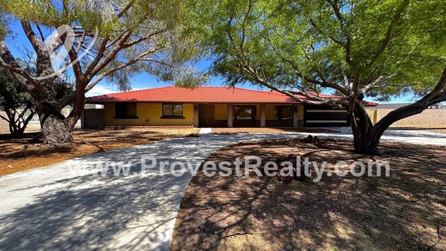 Building Photo - 14207 Sky View Ln Rental