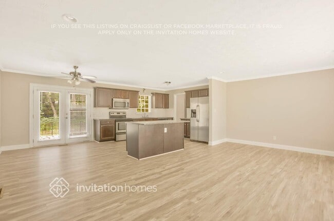 Photo - 3245 Tulip Dr