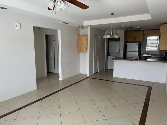 Photo - 7615 Laguna Del Mar Ct
