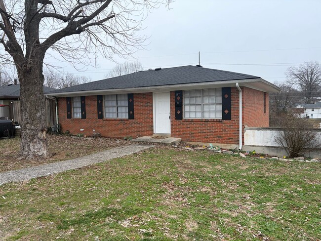 Photo - 3 Bedroom in Frankfort with Shed!