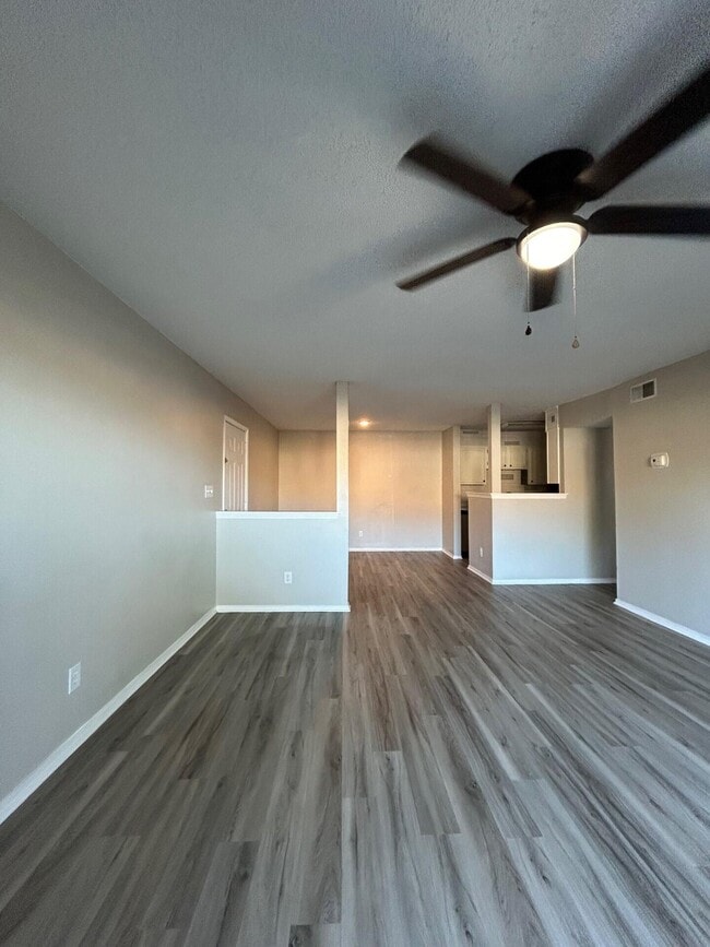 Photo - 2303 W Michigan Ave