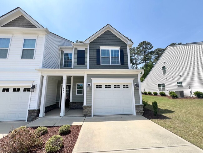 Stunning 3BD, 2.5BA Garner Townhouse with ... - Stunning 3BD, 2.5BA Garner Townhouse with ...