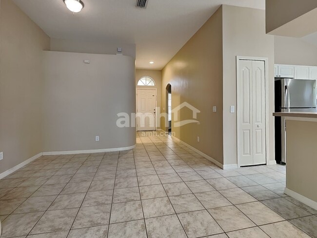 Photo - 9827 White Barn Way