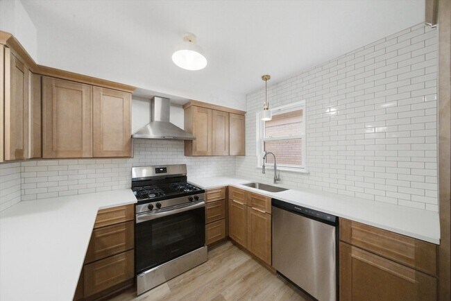 Photo - 7709 W Marwood Ave Unit 3S