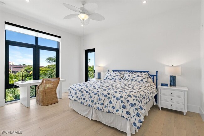 Photo - 850 Central Ave Unidad 305