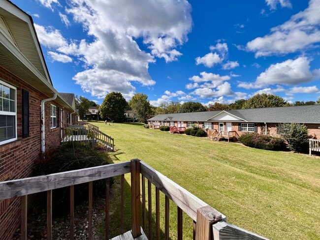 Photo - Adorable 1 bed / 1.5 bath with Garage Unit 18-2