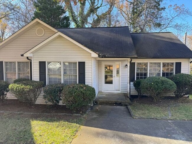Building Photo - Nice Home in southwest Kannapolis!