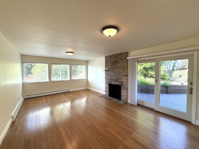 Photo - SPACIOUS 3BR/3BA NOVATO HOME WITH FLEXIBLE FLOORPLAN, LARGE FAMILY ROOM AND BONUS AREAS, GREAT OU...