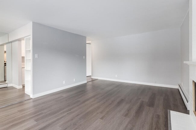 Photo - Glenmore Gardens Townhomes & Coach Homes
