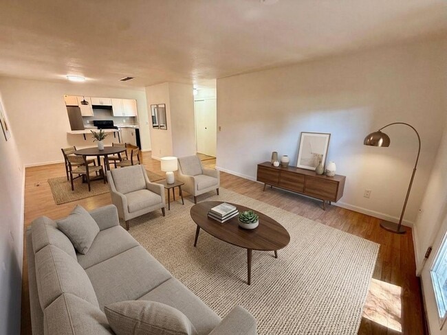 Photo - 1620 Ranae Dr