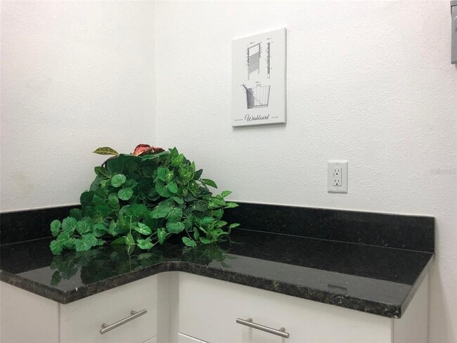 Photo - 6921 Interbay Blvd