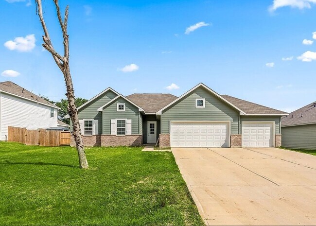 Photo - 26579 Pin Oak Dr