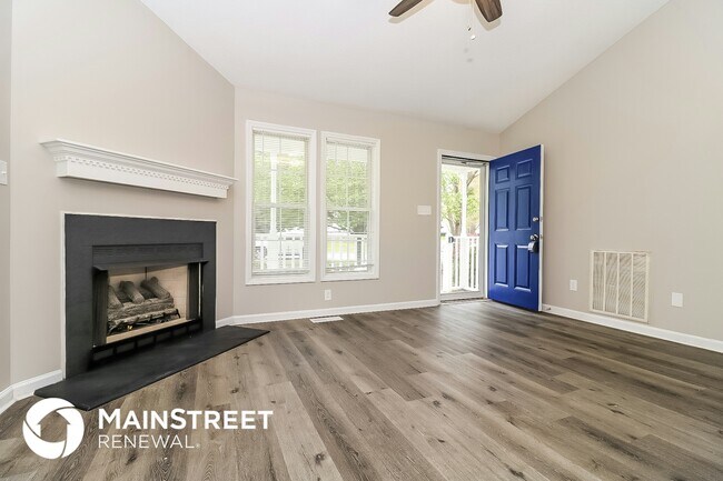 Photo - 1479 Smokey Mountain Dr