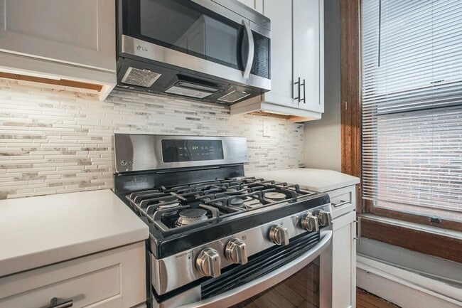 Photo - Dennison Ave 892-894 MLR Unit 892