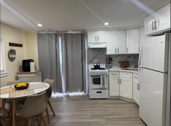 Photo - 9 Collingswood Dr