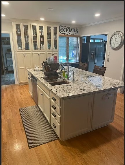 Shared kitchen with 2 islands steps from the 2 bedrooms! - 11032 Aquila Bluffs Cir