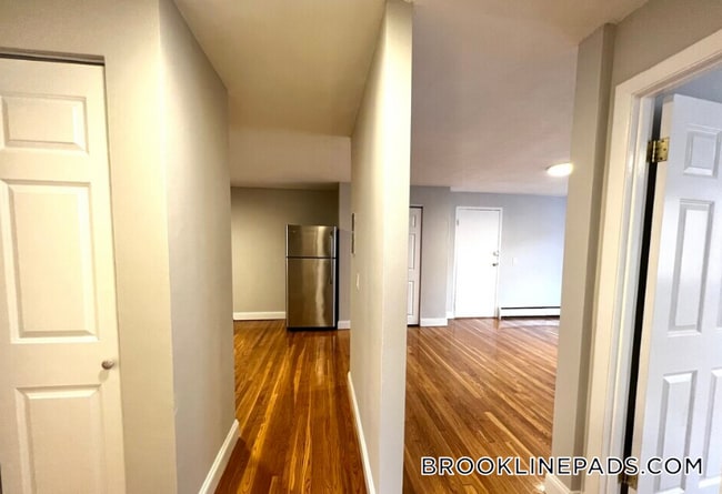 230 Babcock St Unit 1B