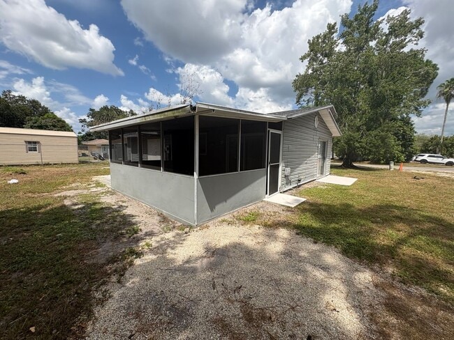 Photo - 424 Valley Dr