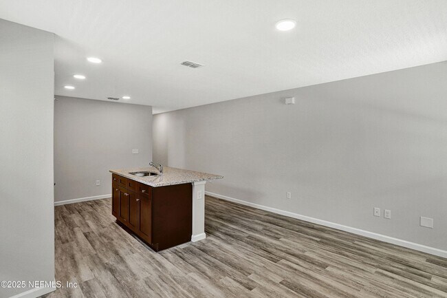 Photo - 729 Pippin St Casa