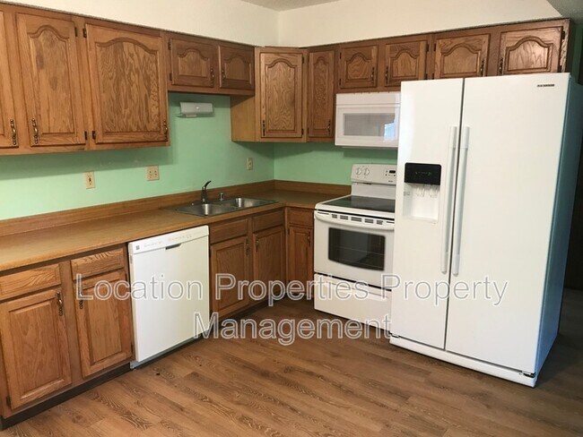 1304 Randall Rd
