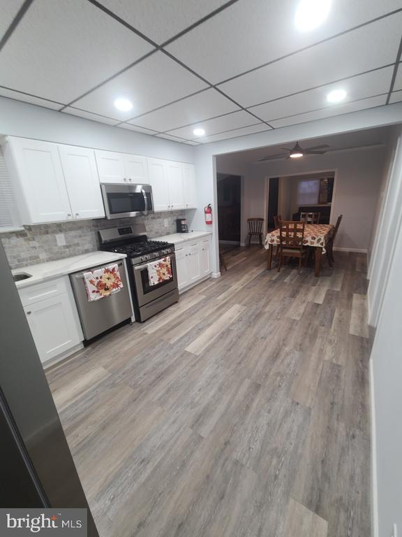 Photo - 131 S Commodore Dr