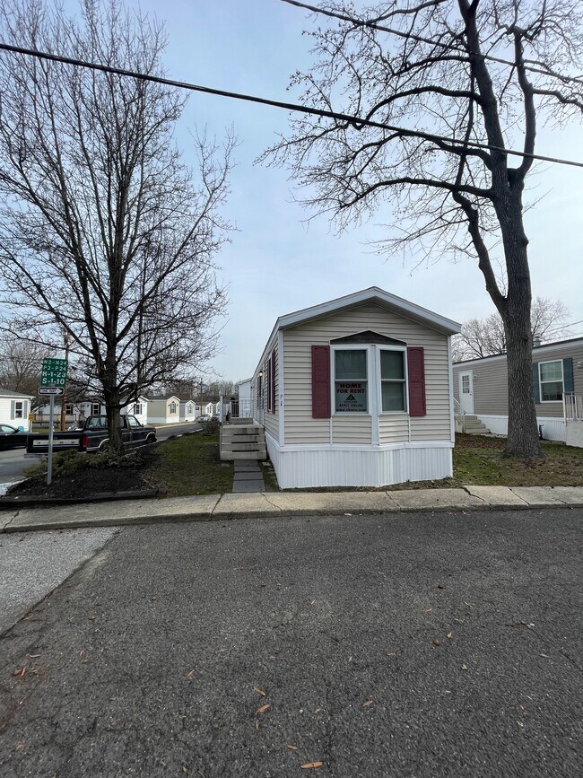 45 Mantua Grove Rd Unit P01 Rental House Rental in West Deptford, NJ