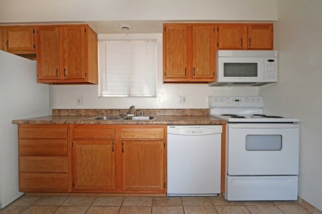 Photo - West Rose Lane