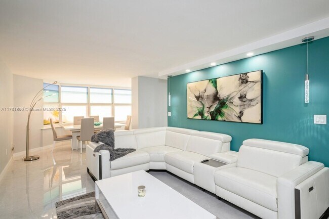 Photo - 6423 Collins Ave Condo Unit # 301