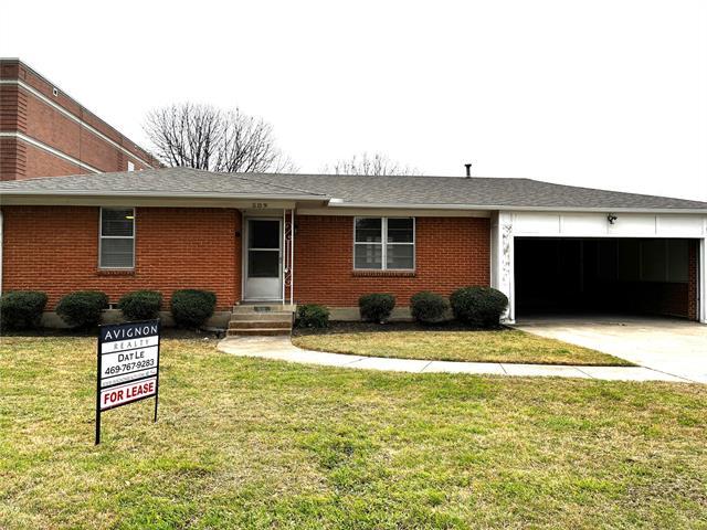 Photo - 509 W Main St