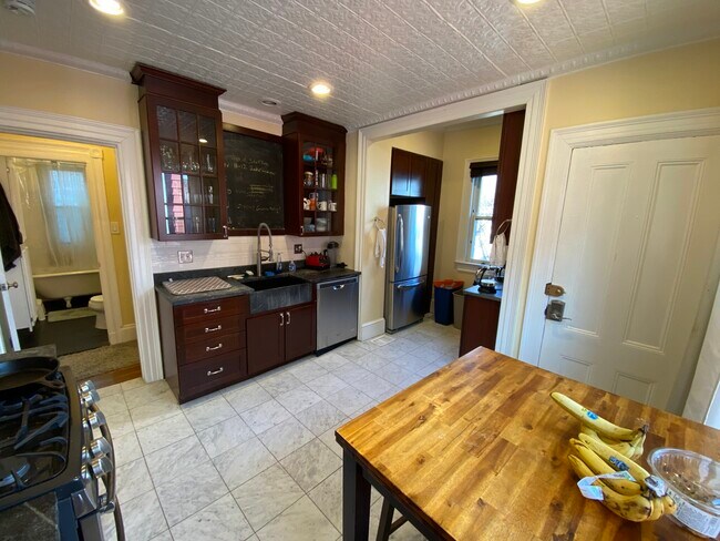 Photo - 381 Highland Ave Unit 2