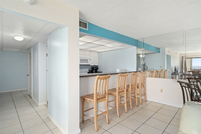 Photo - 8815 Thomas Dr Unit FL6-ID1355024P