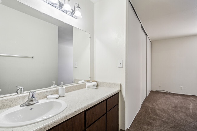 Primary Room Vanity Area