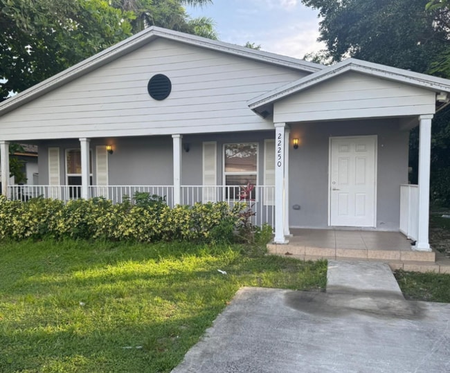 Photo - 22250 Miami Ave House