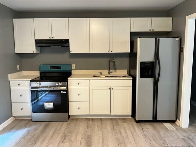 Photo - 1422 Grandview Dr
