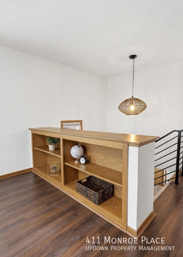 Photo - 411 Monroe Pl