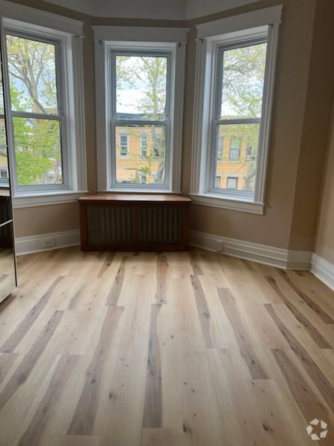 Building Photo - 62-12-62-75 75th Ave Rental