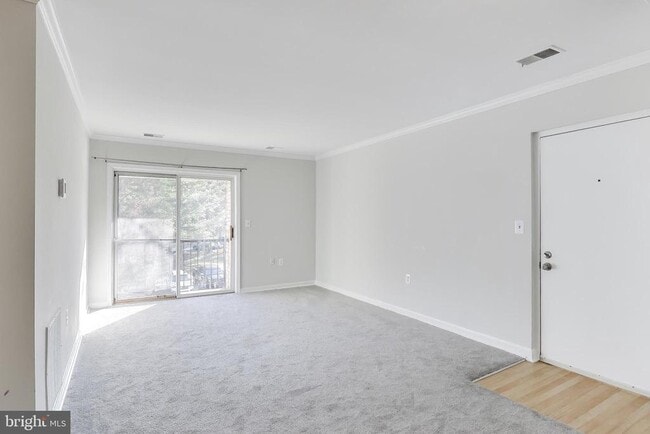 Photo - 8205 Whispering Oaks Way Unit 304