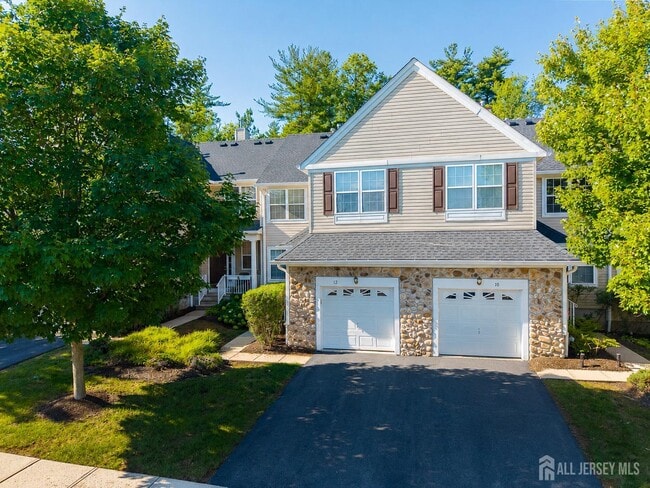 Building Photo - 12 Scarlet Oak Dr